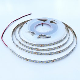 Hoch- Effizienz LED Strip 24V 2835SMD 9,6W/m 128LED/m 5m selbstkl. warmweiß