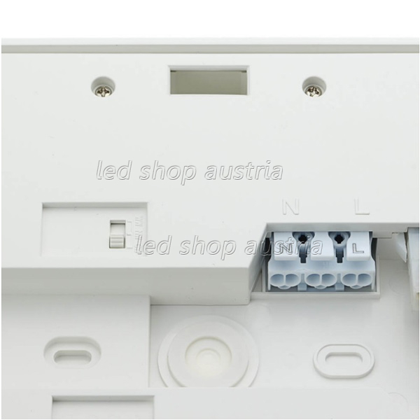 LED Aufbauleuchte 24W quadratisch IP54 CCT